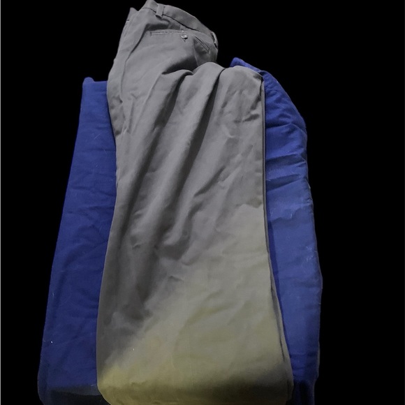 Men’s dockers 36 X 34 - Picture 1 of 4